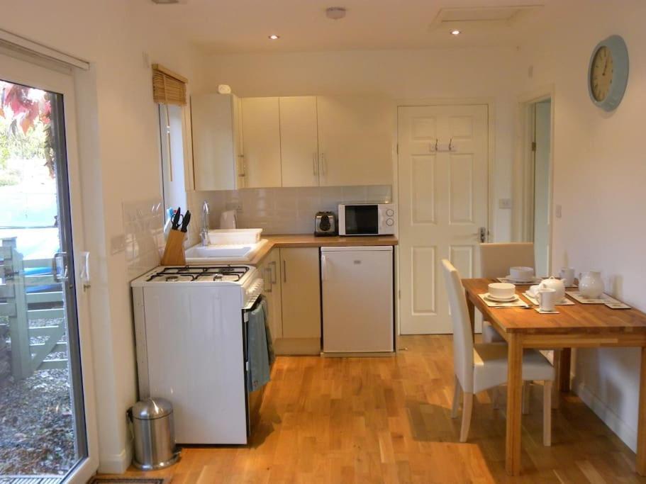 Saint Dominick Oakey Orchard - Cosy Apartment In Tamar Valley, Cornwall מראה חיצוני תמונה
